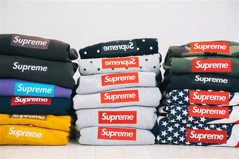 do people make fake supreme clothes|how to spot fake supreme.